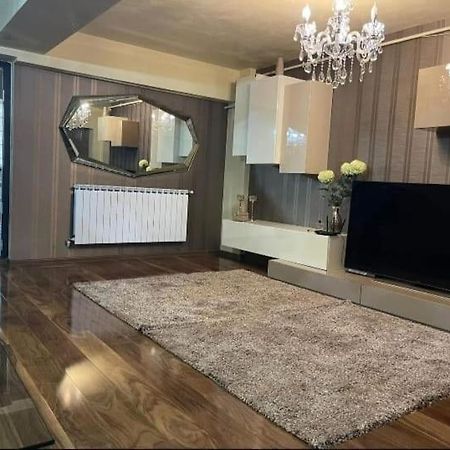 Apartament Lux Ultracentral Craiova Exterior photo