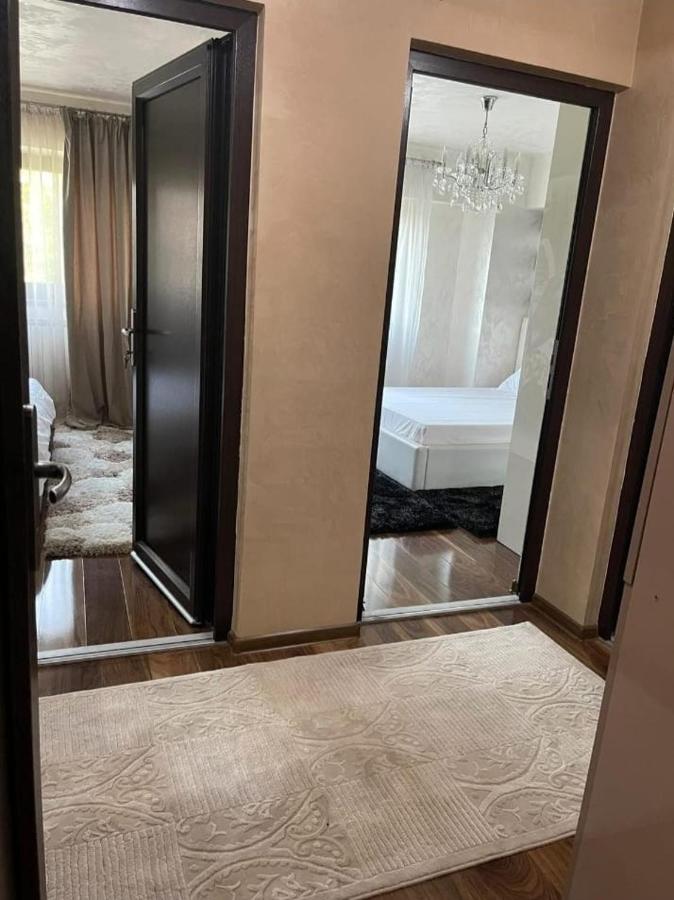 Apartament Lux Ultracentral Craiova Exterior photo